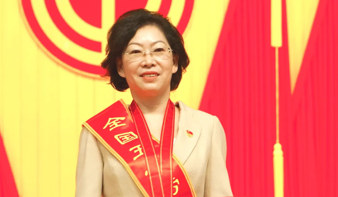 b5936a8bb57b4c398fb4aceee1d53caa